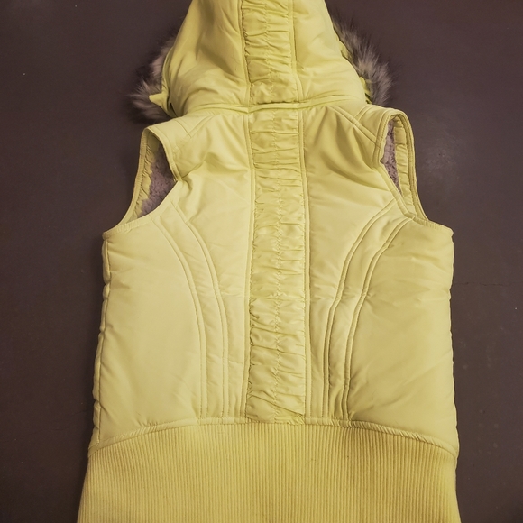 Lorna Janes womans vest - Picture 9 of 11